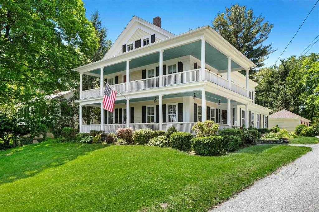 36 South St - Photo 1