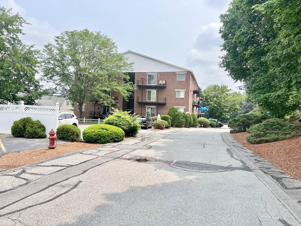 1506 Gorham St - Photo 1