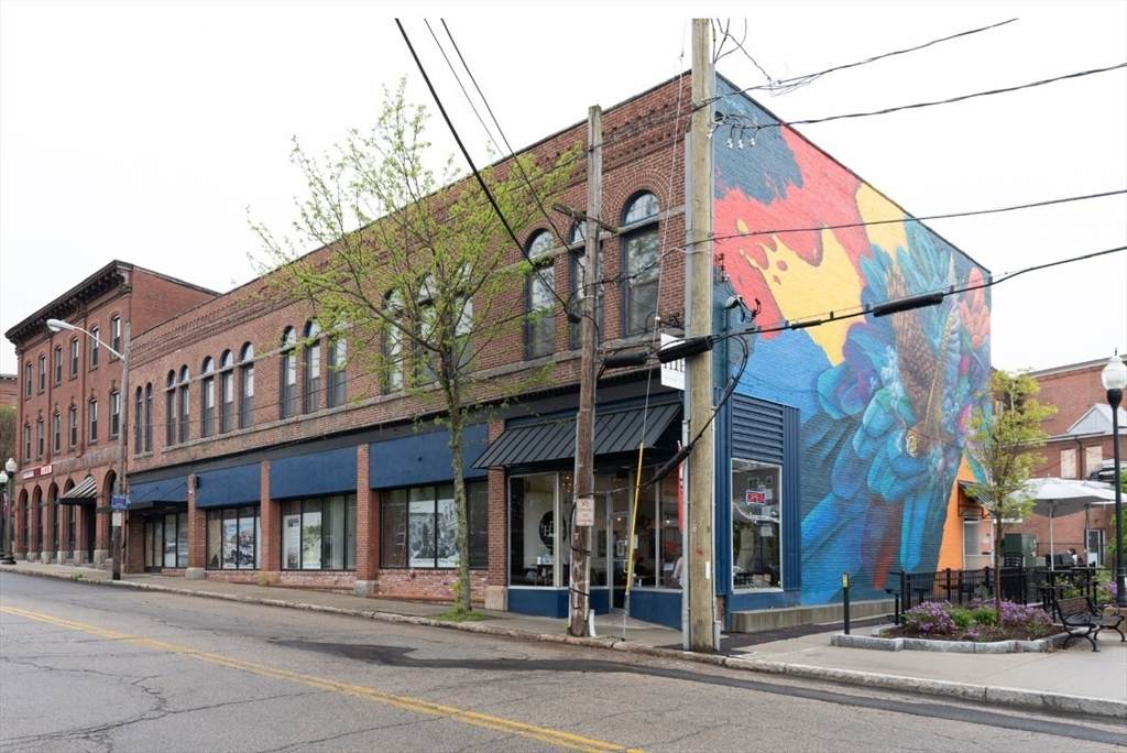 1 Central Street - Photo 1