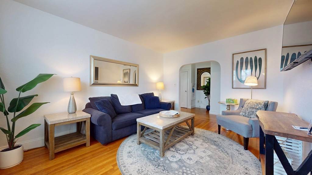 90 Kilsyth Rd - Photo 1
