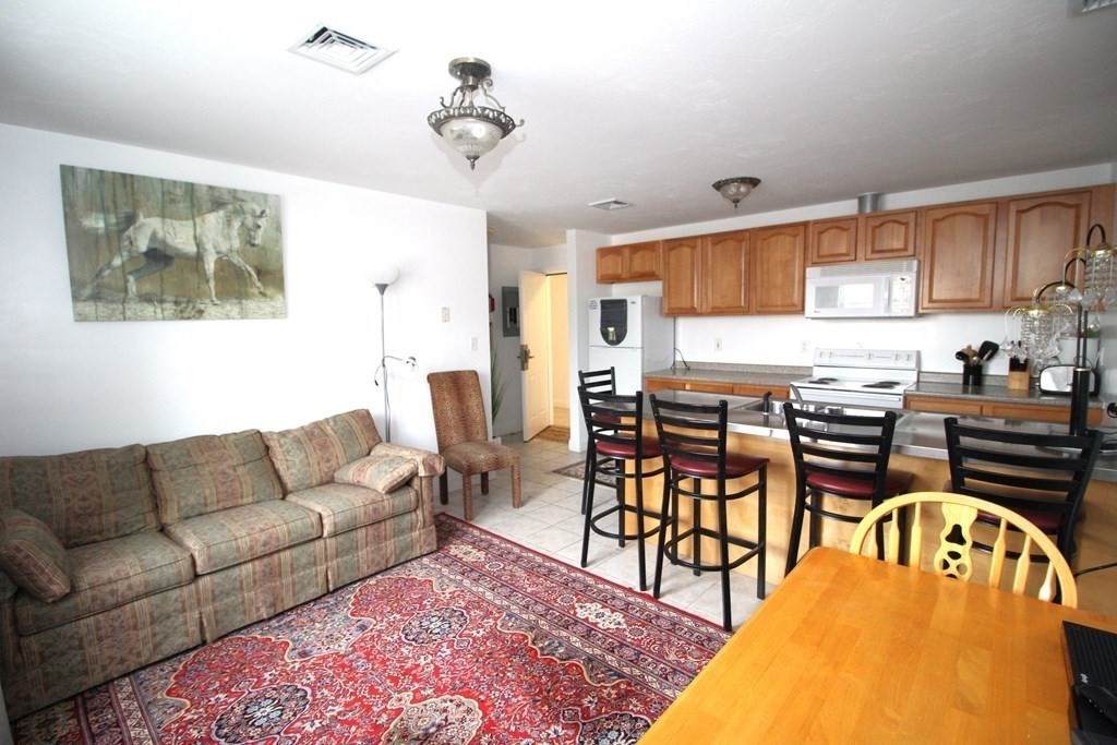 147 North St - Photo 1
