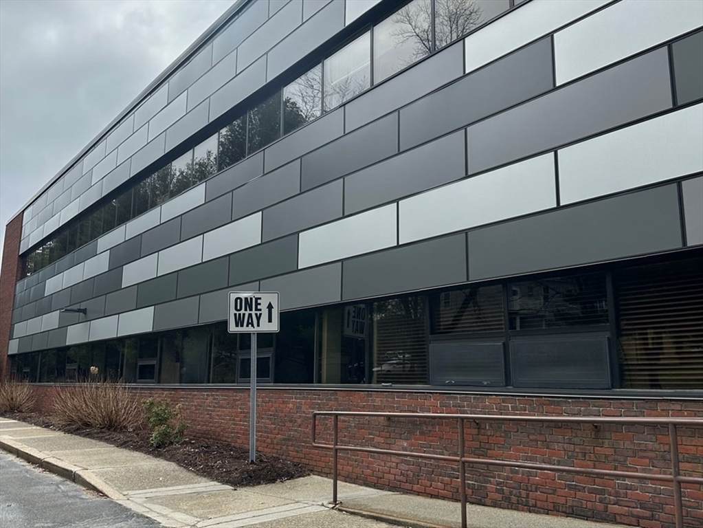 231 Sutton St - Photo 1