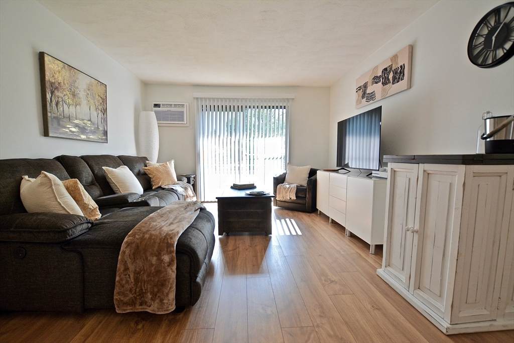151 Bittersweet Ln - Photo 1