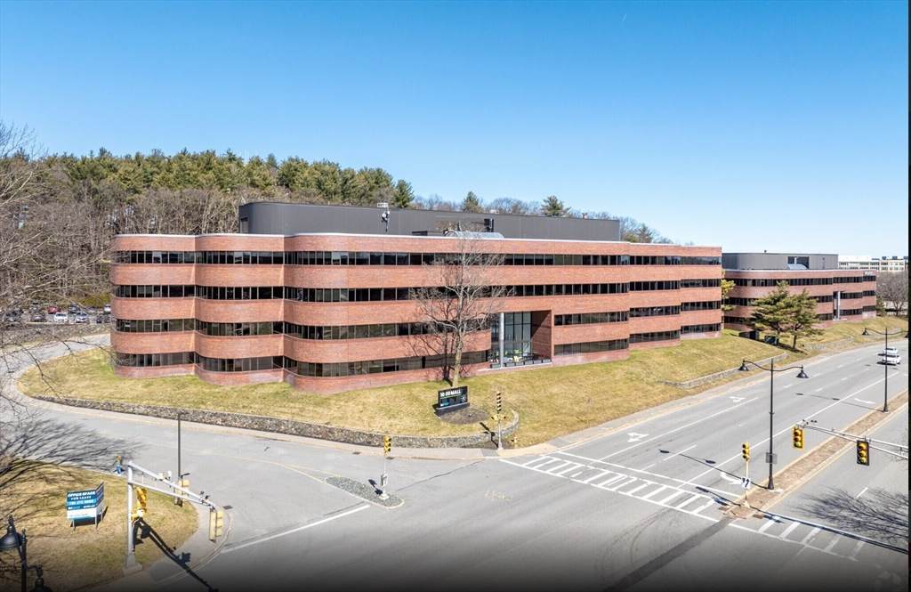 20 Burlington Mall Road - Photo 1