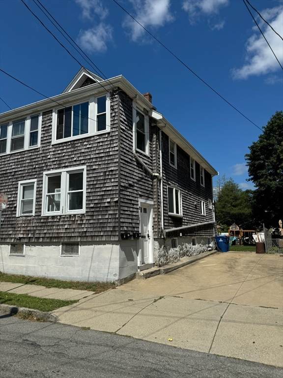103 Durfee - Photo 1