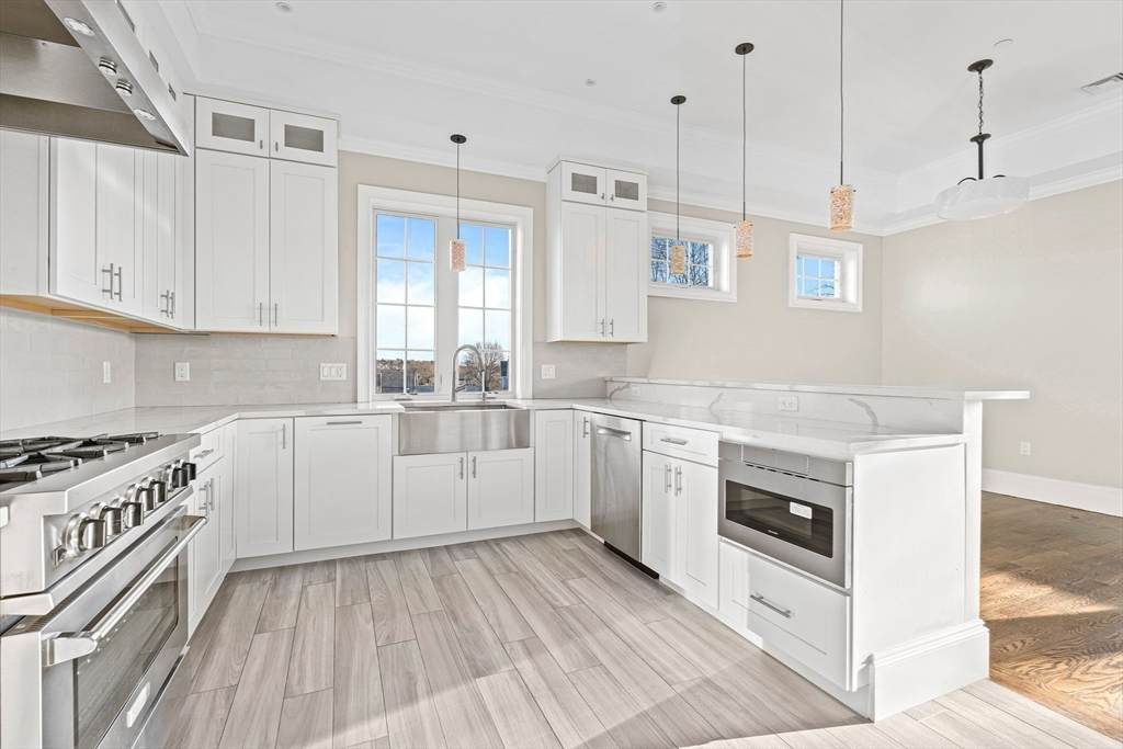 846 Main Street - Photo 1