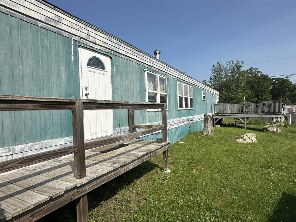 301 Bulgarmarsh Rd - Photo 1