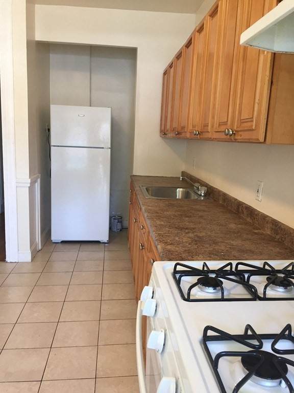 20 South Huntington - Photo 1
