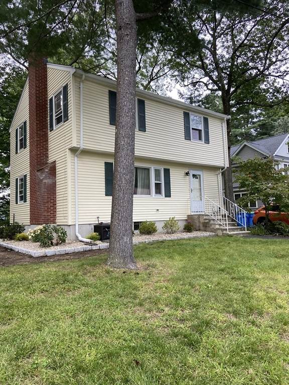 2 Marigold Ave - Photo 1