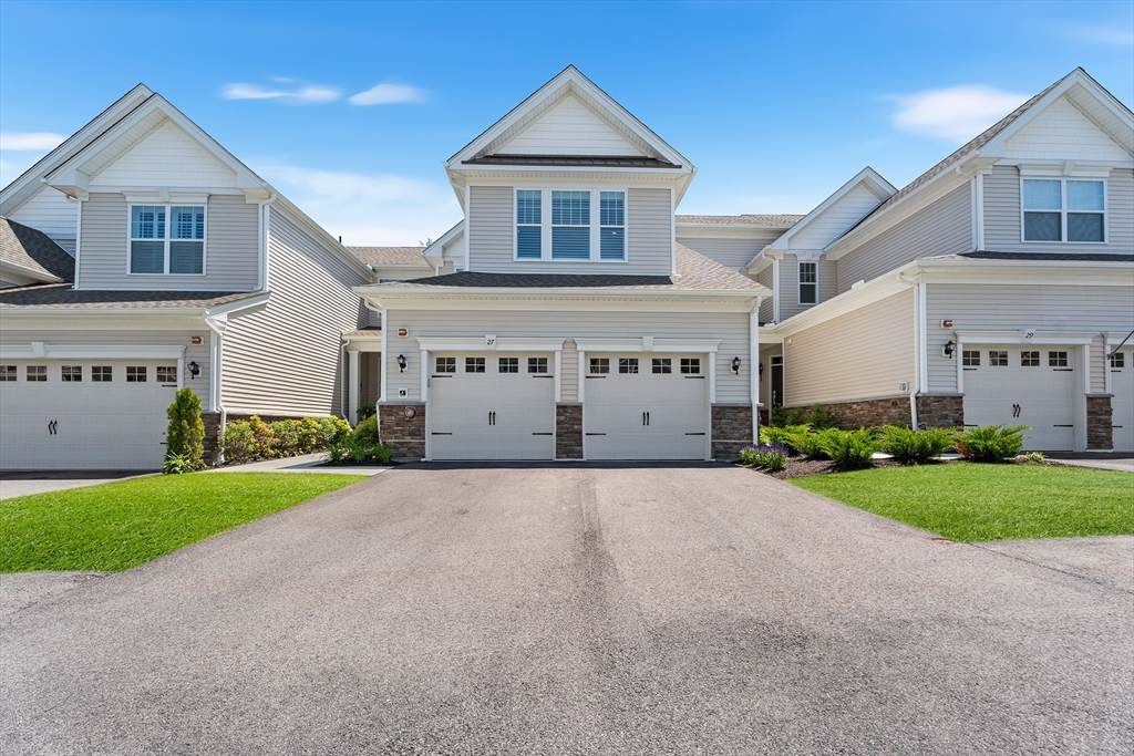 27 Richardson Dr - Photo 1