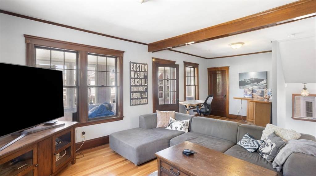 92 Litchfield Street - Photo 1