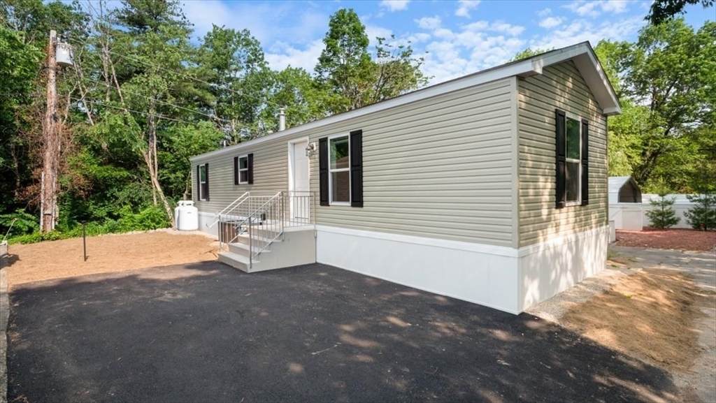 1237 Central Street - Photo 1