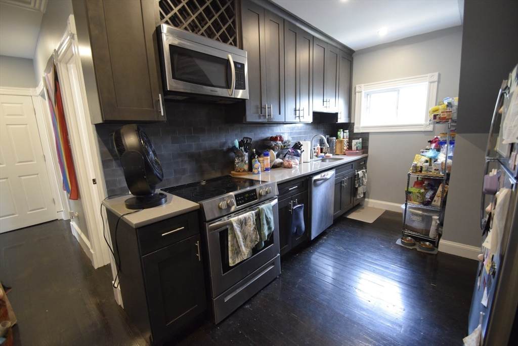 33 Ridgemont St. - Photo 1