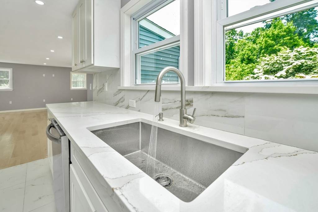 87 Summer St - Photo 1