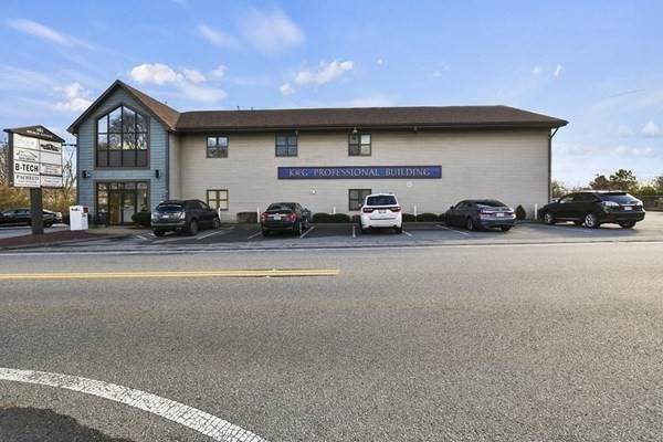 161 Wilbur Ave - Photo 1