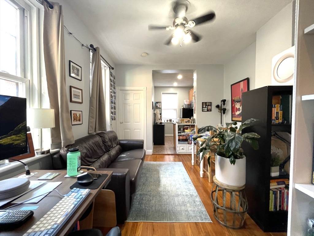 11 Irving Street - Photo 1