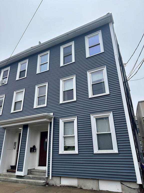 18 Mitchell Street - Photo 1