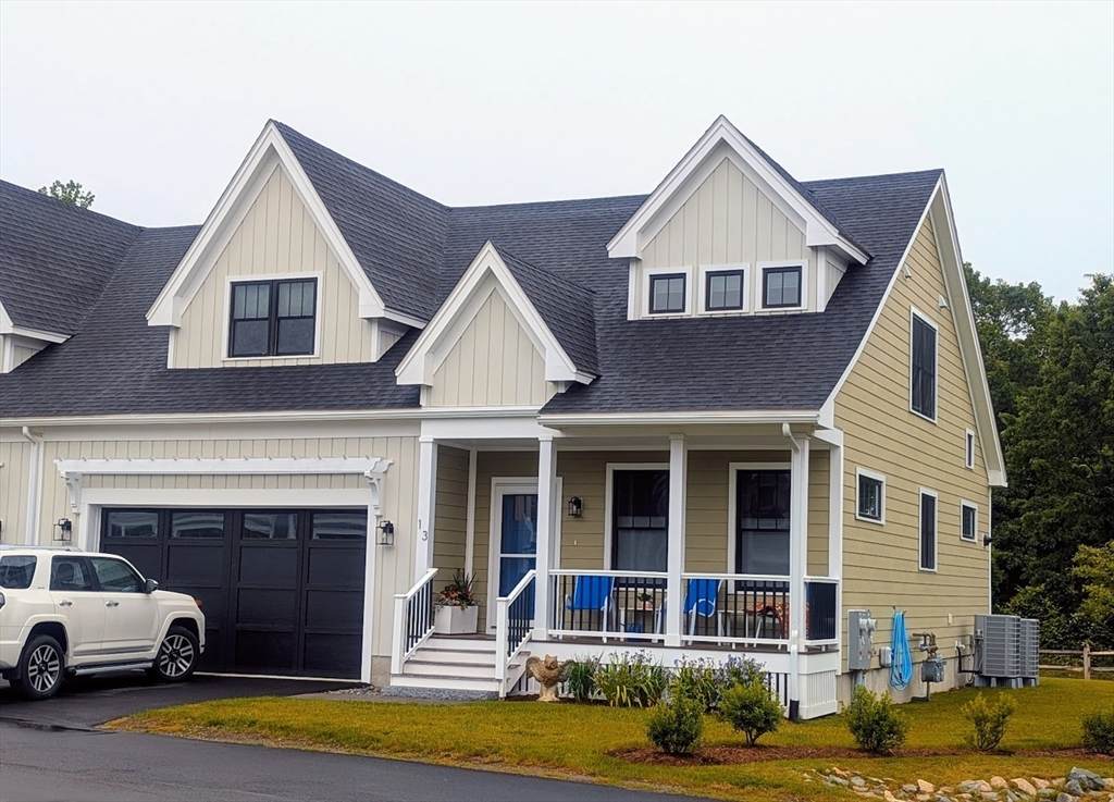 13 Primrose Lane - Photo 1
