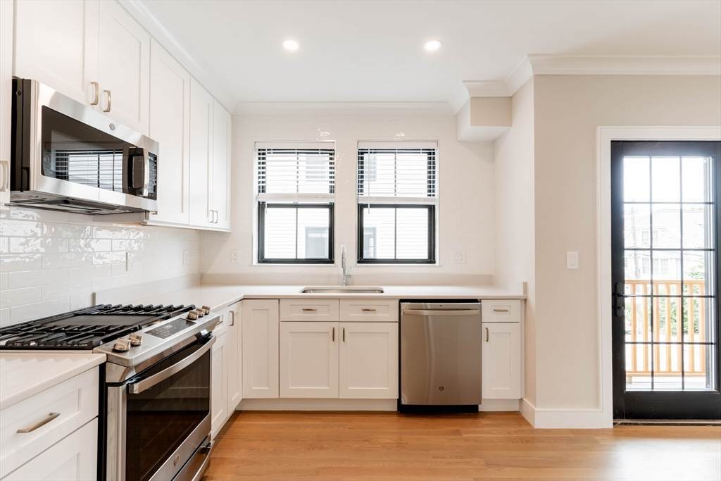 285 Lamartine St. - Photo 1