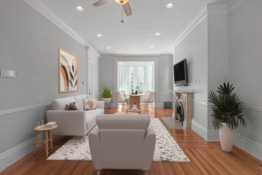 402 Meridian St - Photo 1