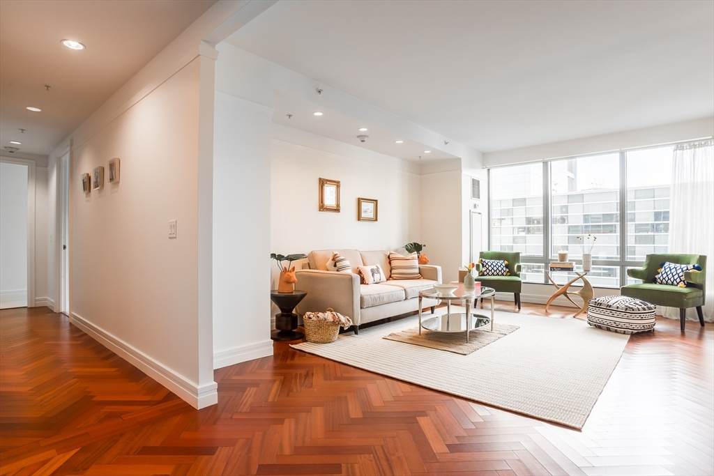 1 Avery St - Photo 1