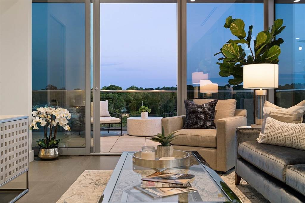 160 Merrimack Street - Photo 1
