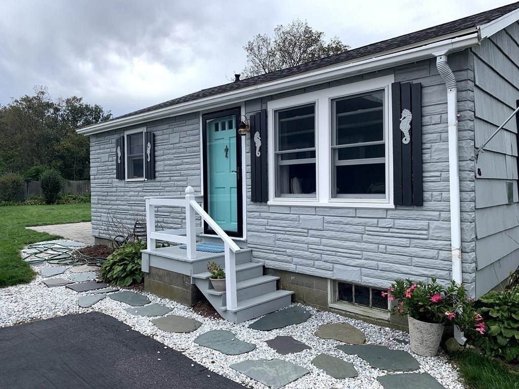 45 Saginaw - Photo 1