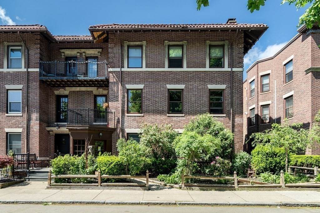 25 South Street - Photo 1
