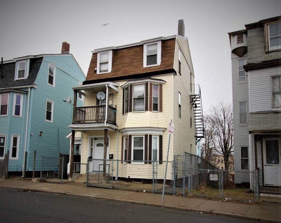 32 East Cottage St - Photo 1