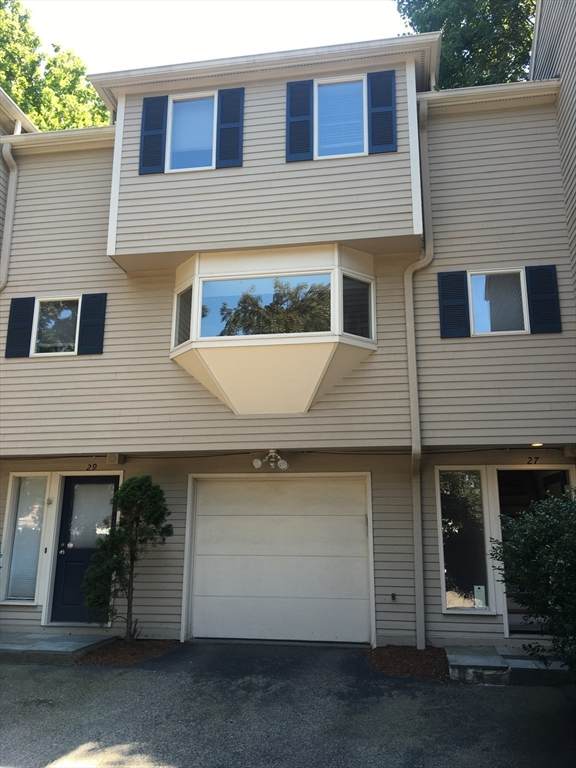 27 Ashland Street - Photo 1