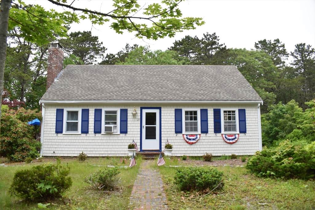 15 Myrtle Drive - Photo 1
