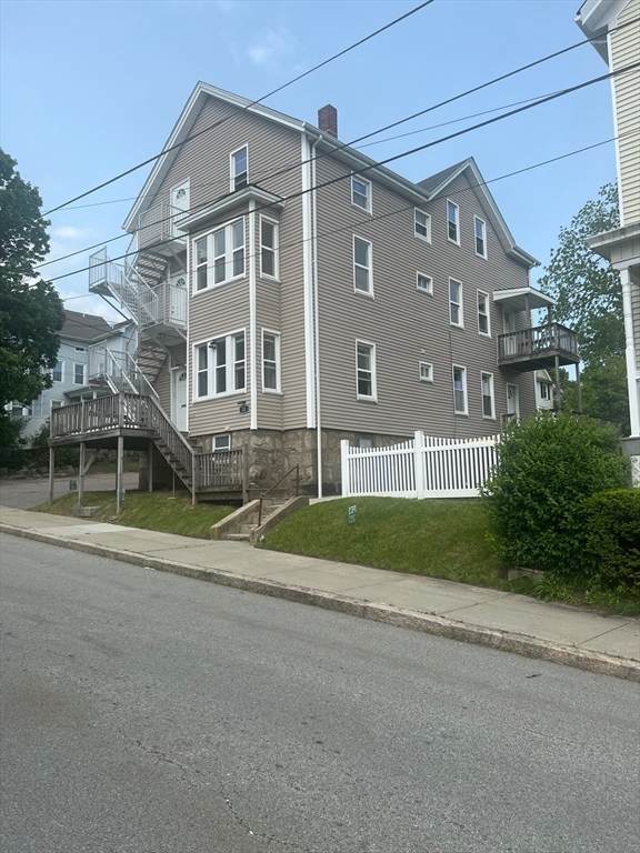 31 Hanover - Photo 1