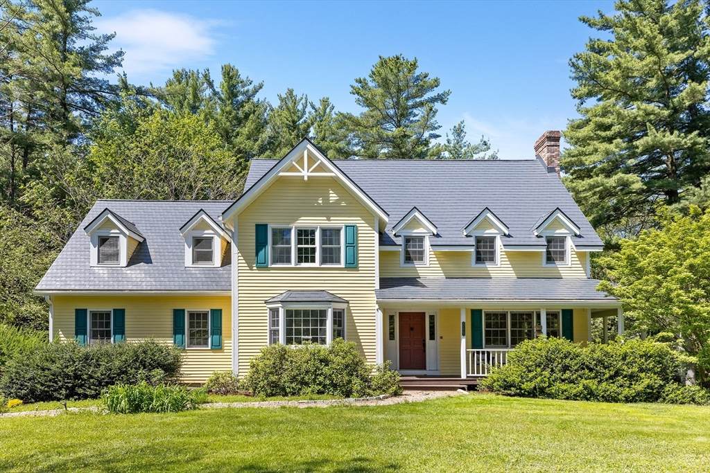160 Woodland Mead - Photo 1