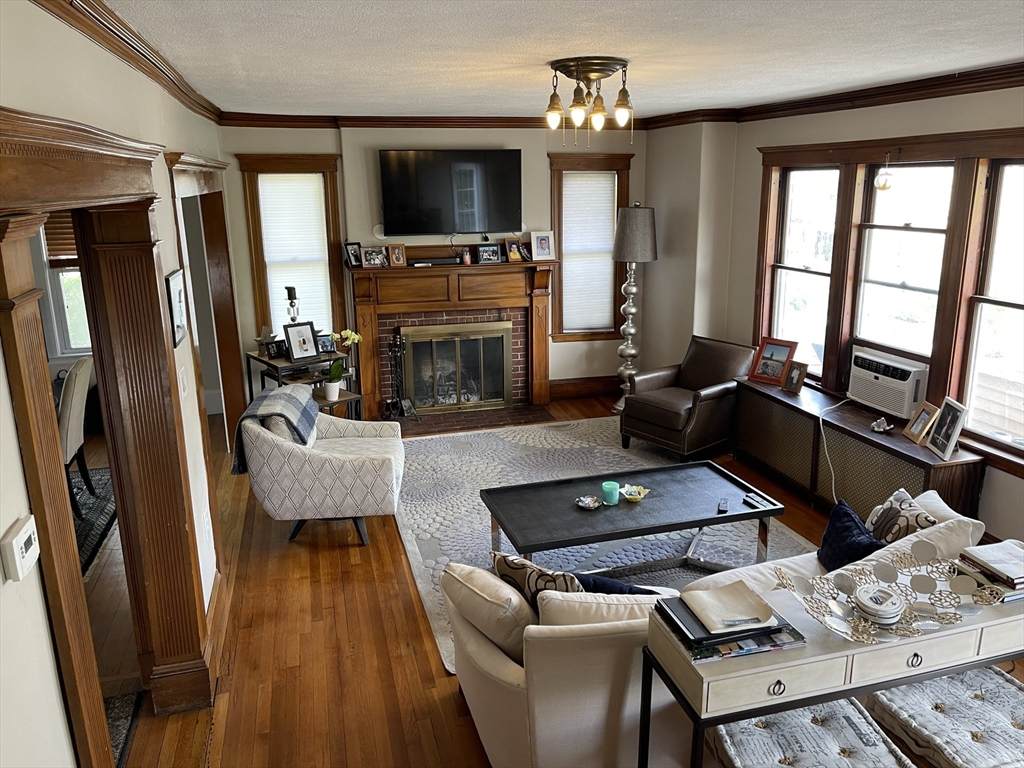 12 Chester Road - Photo 1