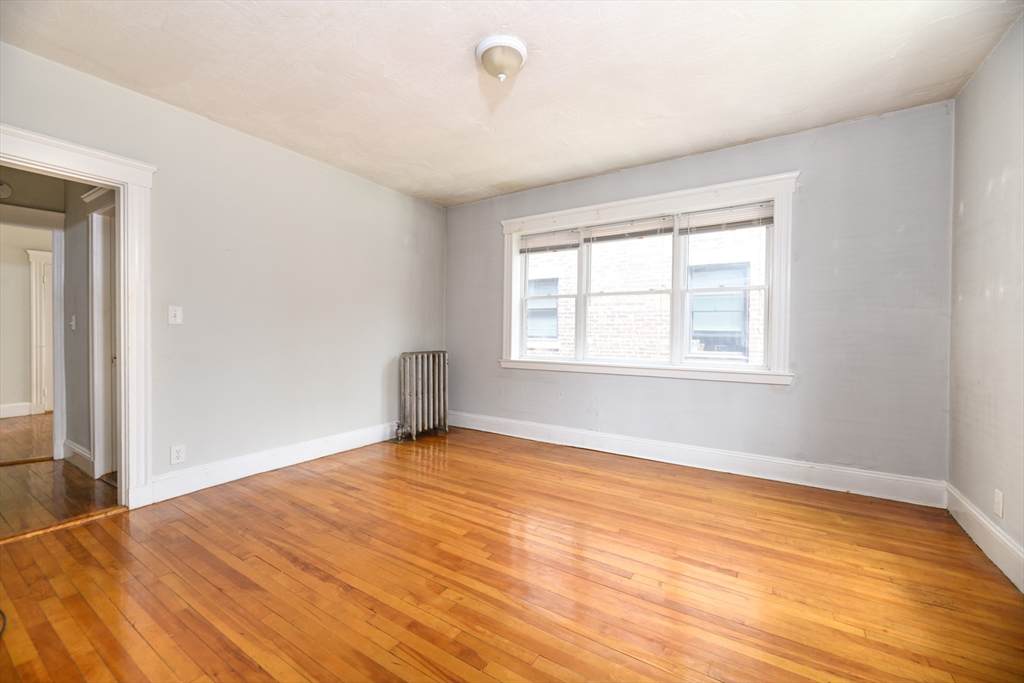 473 Broadway - Photo 1