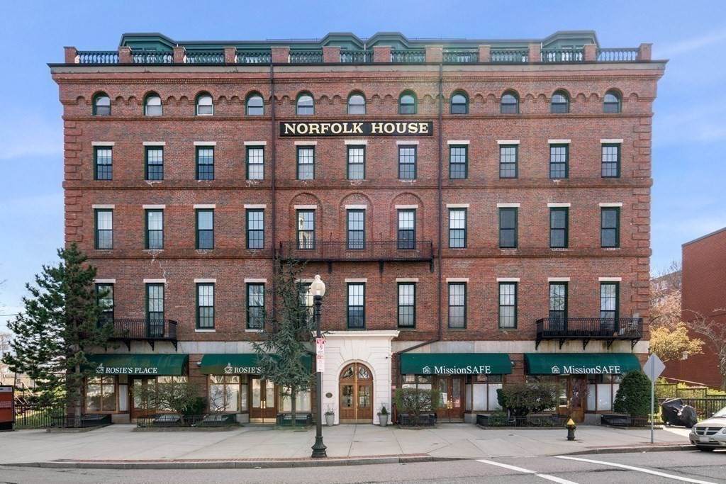 14 John Eliot - Photo 1