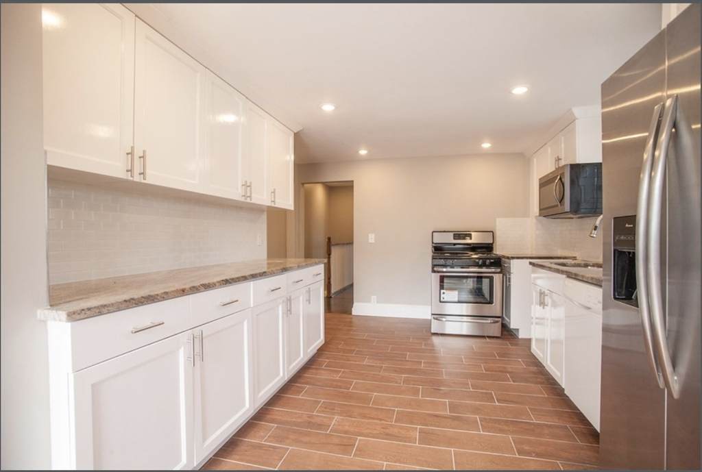 117 Addison St - Photo 1