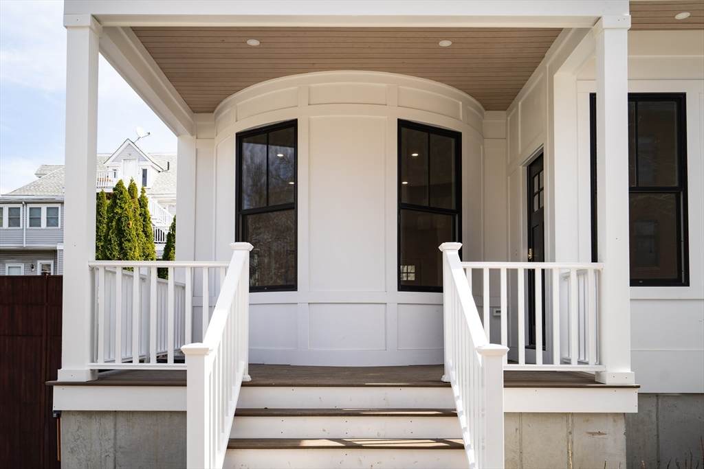 77 Thorndike Street - Photo 1
