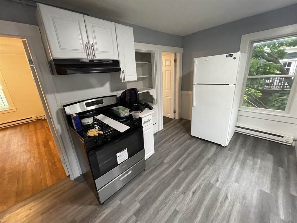 117 Pleasant St - Photo 1