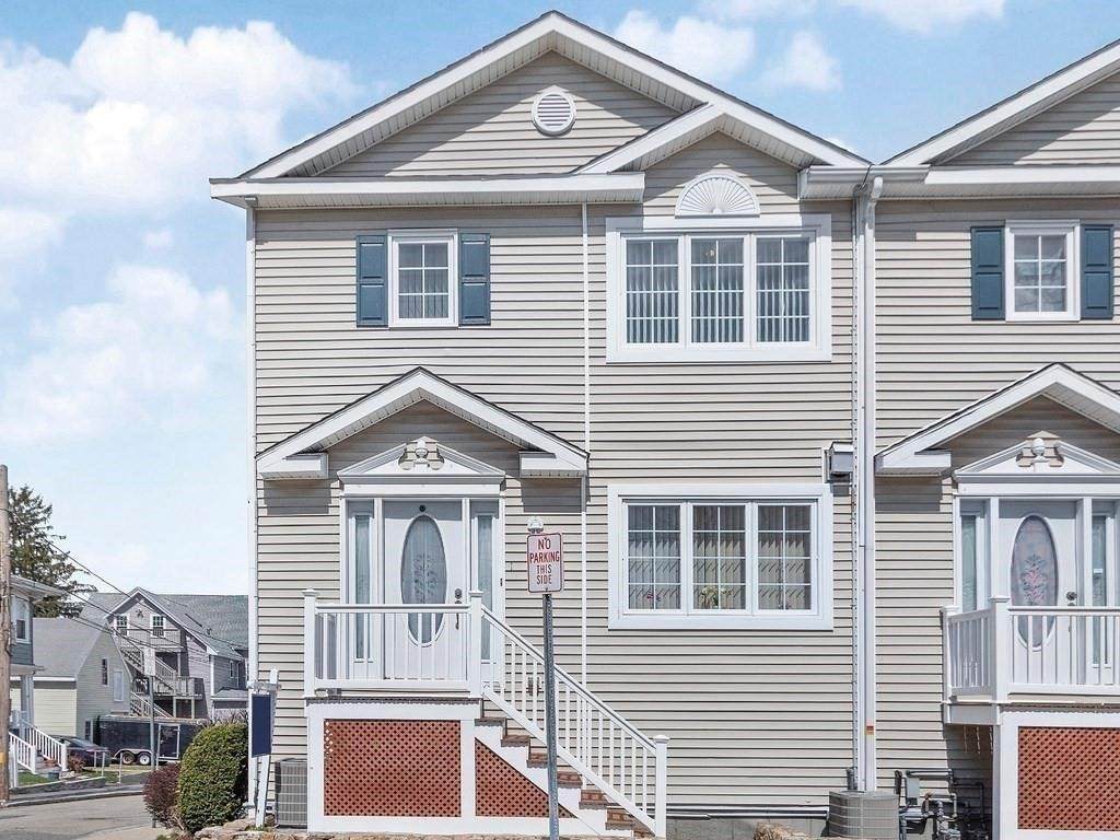 40 Myrtle Street - Photo 1