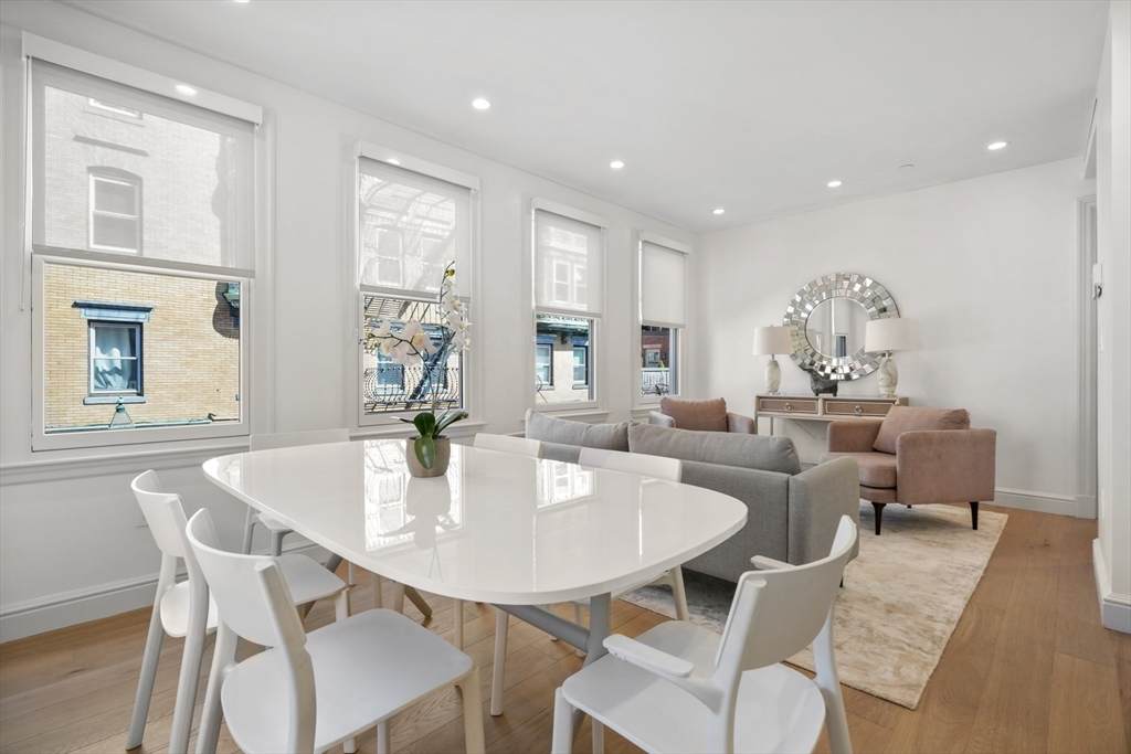 112 Myrtle - Photo 1