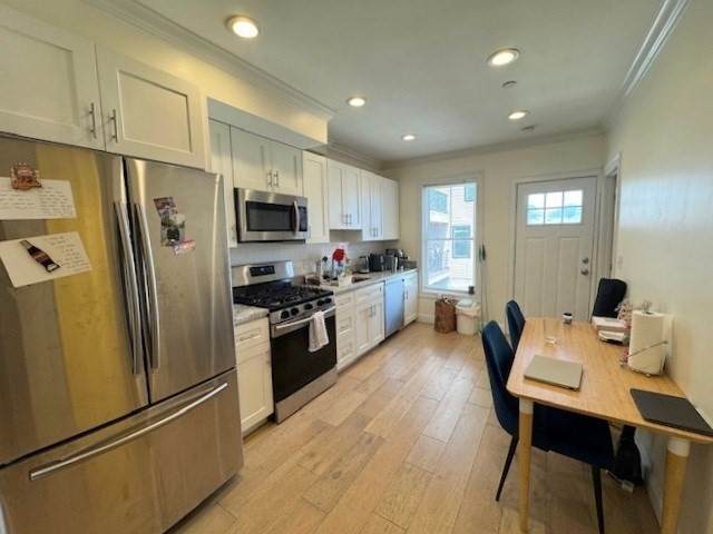 276 Paris St - Photo 1