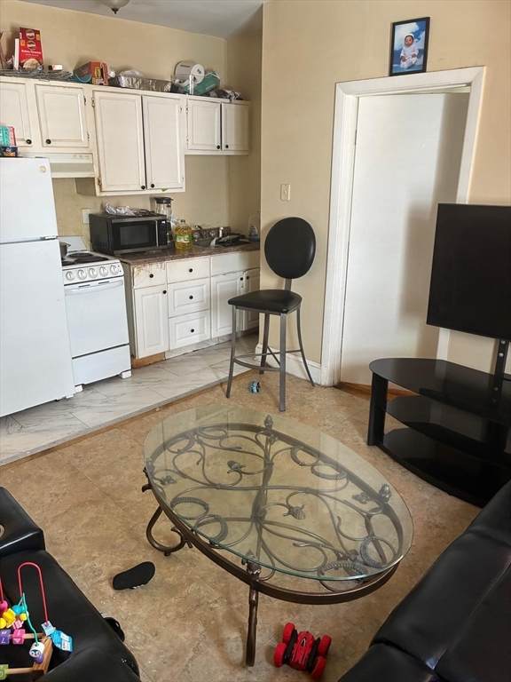 61 Vine - Photo 1