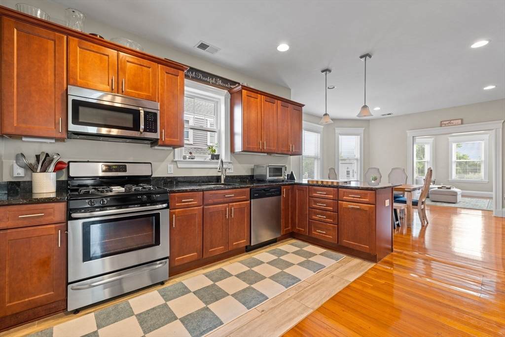 53 Montvale Street - Photo 1