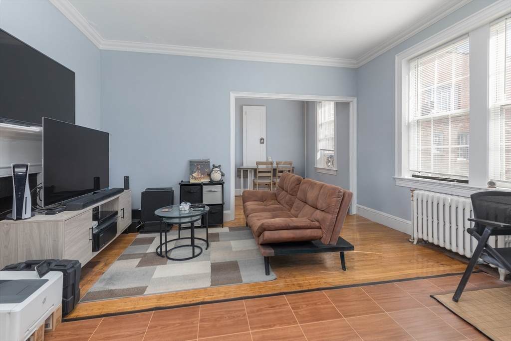 16 Chauncy St - Photo 1