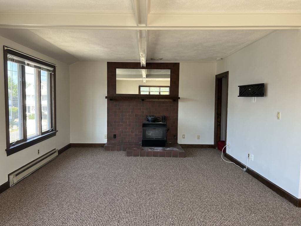 28 Wellesley St - Photo 1