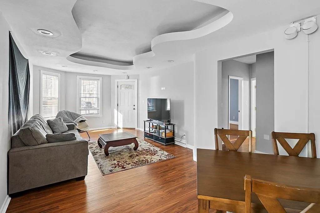 364 Main Street - Photo 1