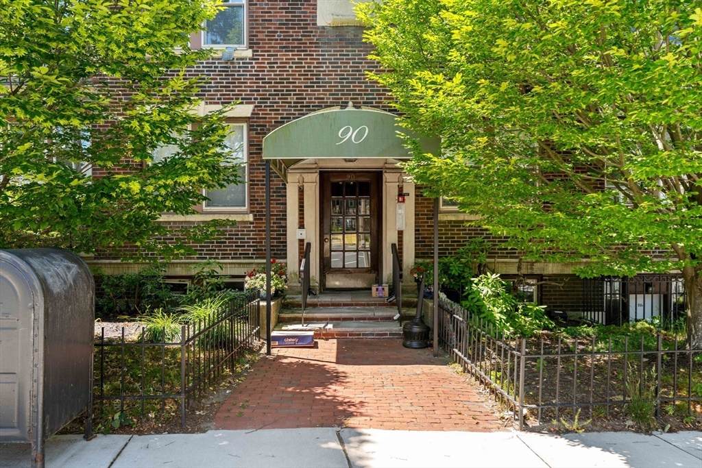 90 Bynner Street - Photo 1