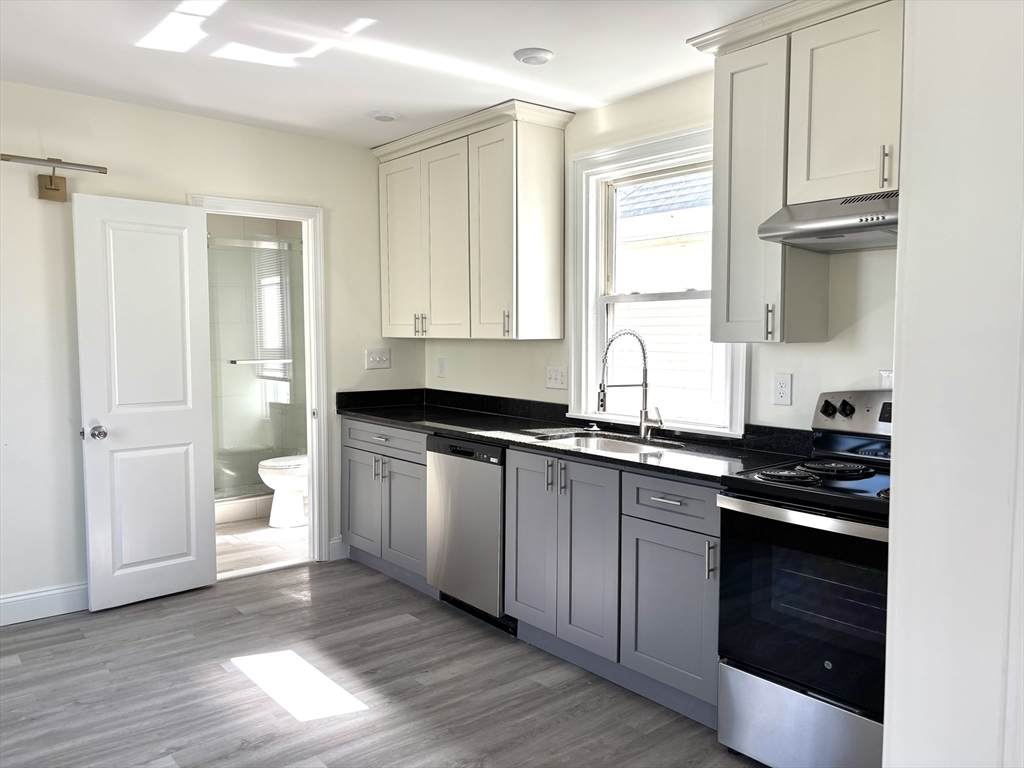 39 Freeman St - Photo 1