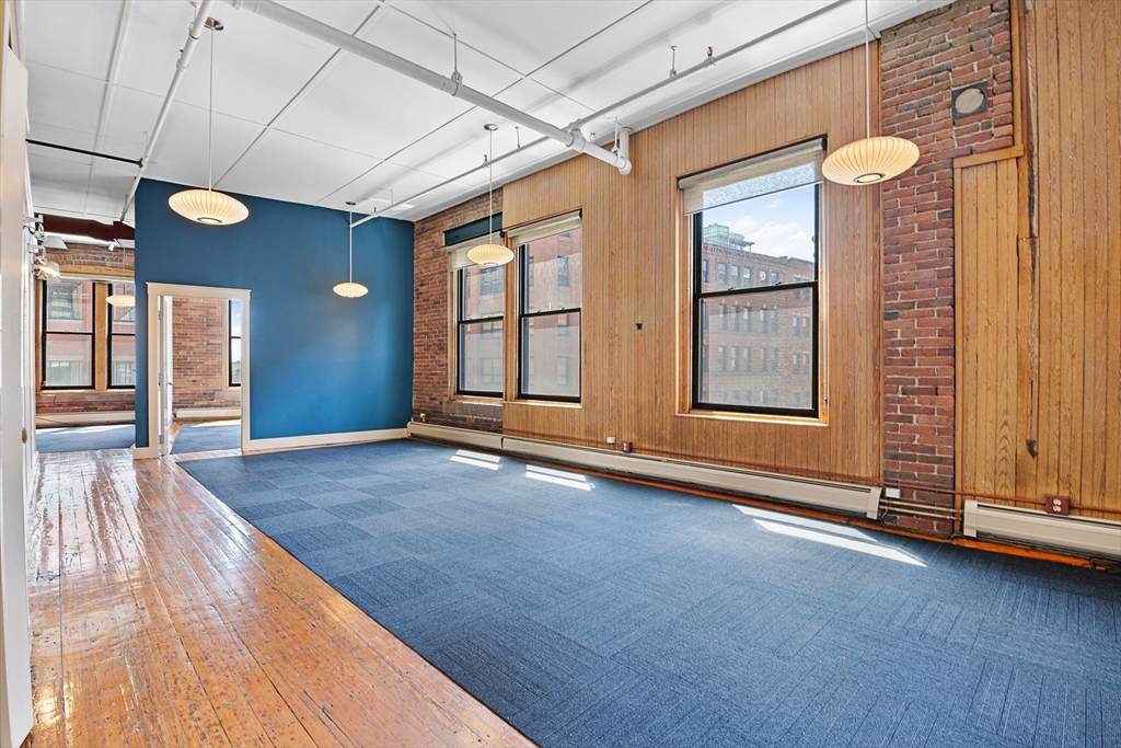 118 South Street - Photo 1